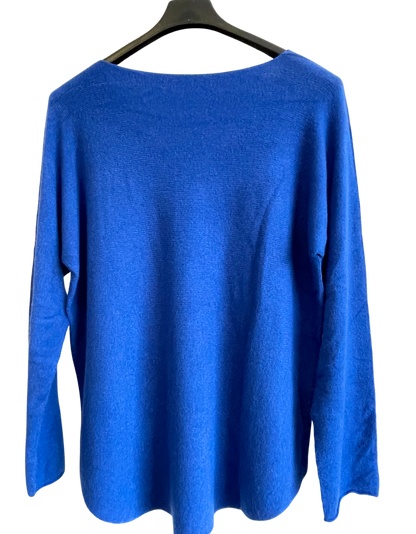 Soft Knit V-Neck Curved Hem Jumper in Royal Blue