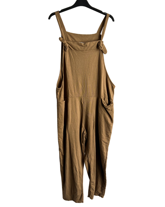 Knot Design 2 Pocket Plain Dungarees In Camel