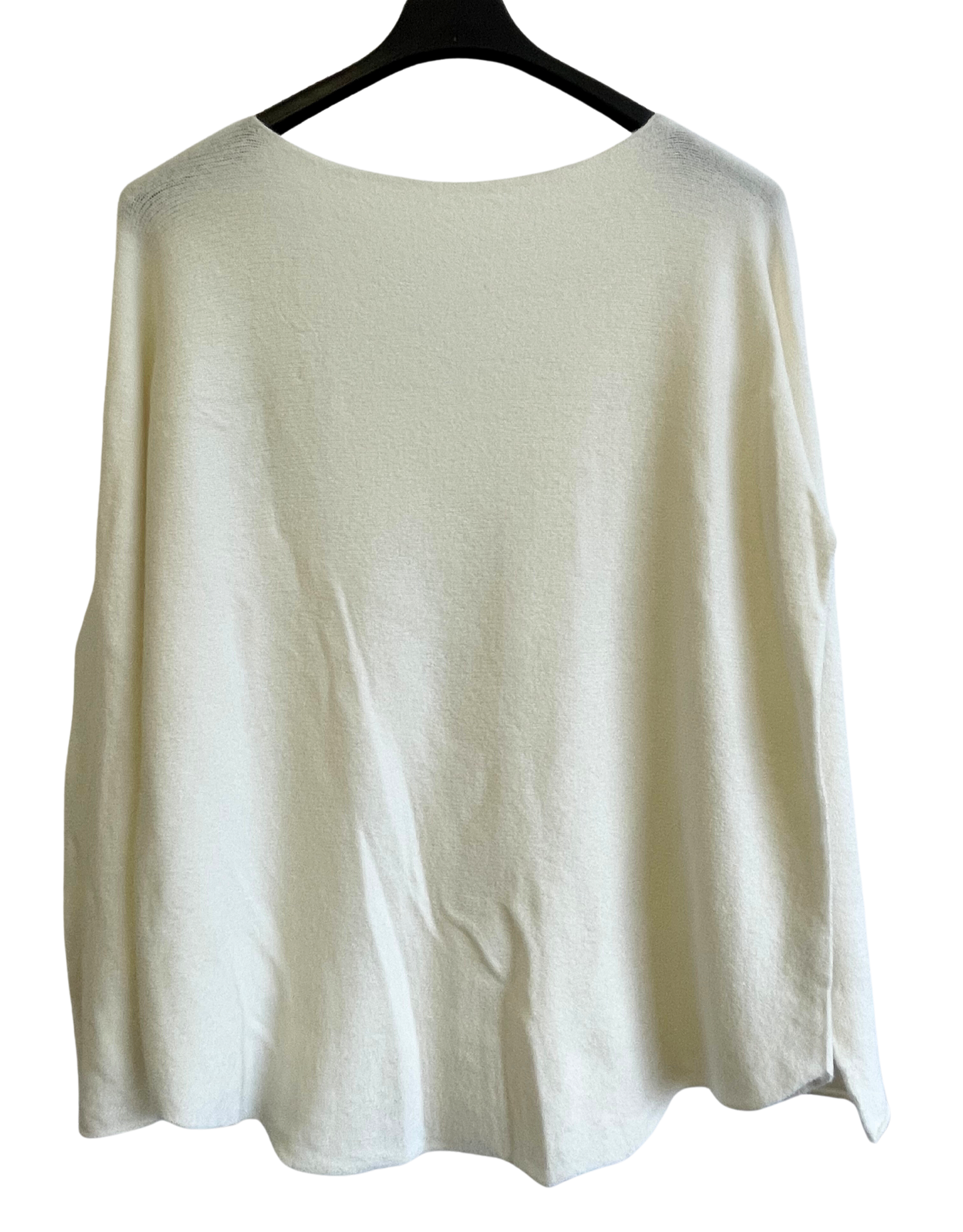 Soft Knit V-Neck Curved Hem Jumper in Off-White Cream