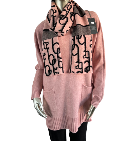 Knitted Long Sleeved Matching Jumper and Scarf Set in Pink