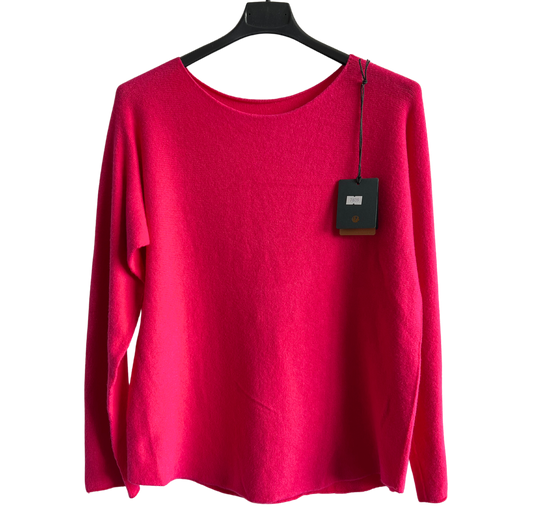 Soft Round Neck Jumper with Curved Hem In Fuchsia