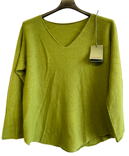 Soft Knit V-Neck Curved Hem Jumper in Lime Green