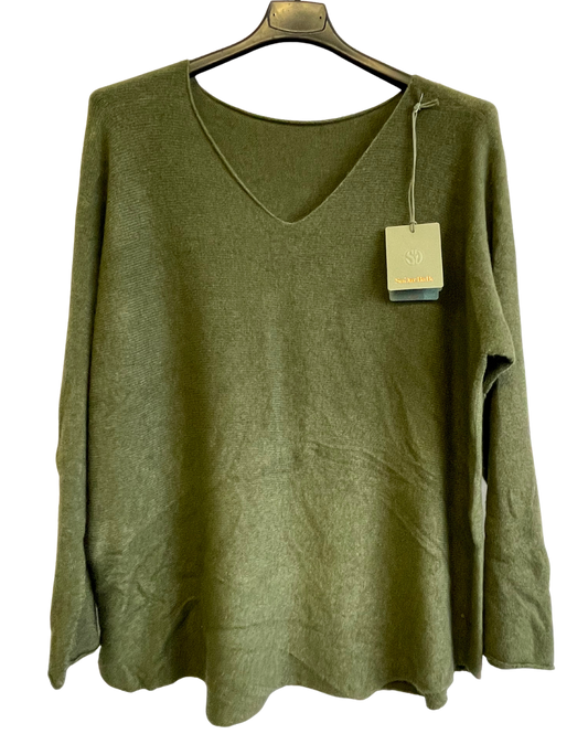 Soft Knit V-Neck Curved Hem Jumper in Khaki