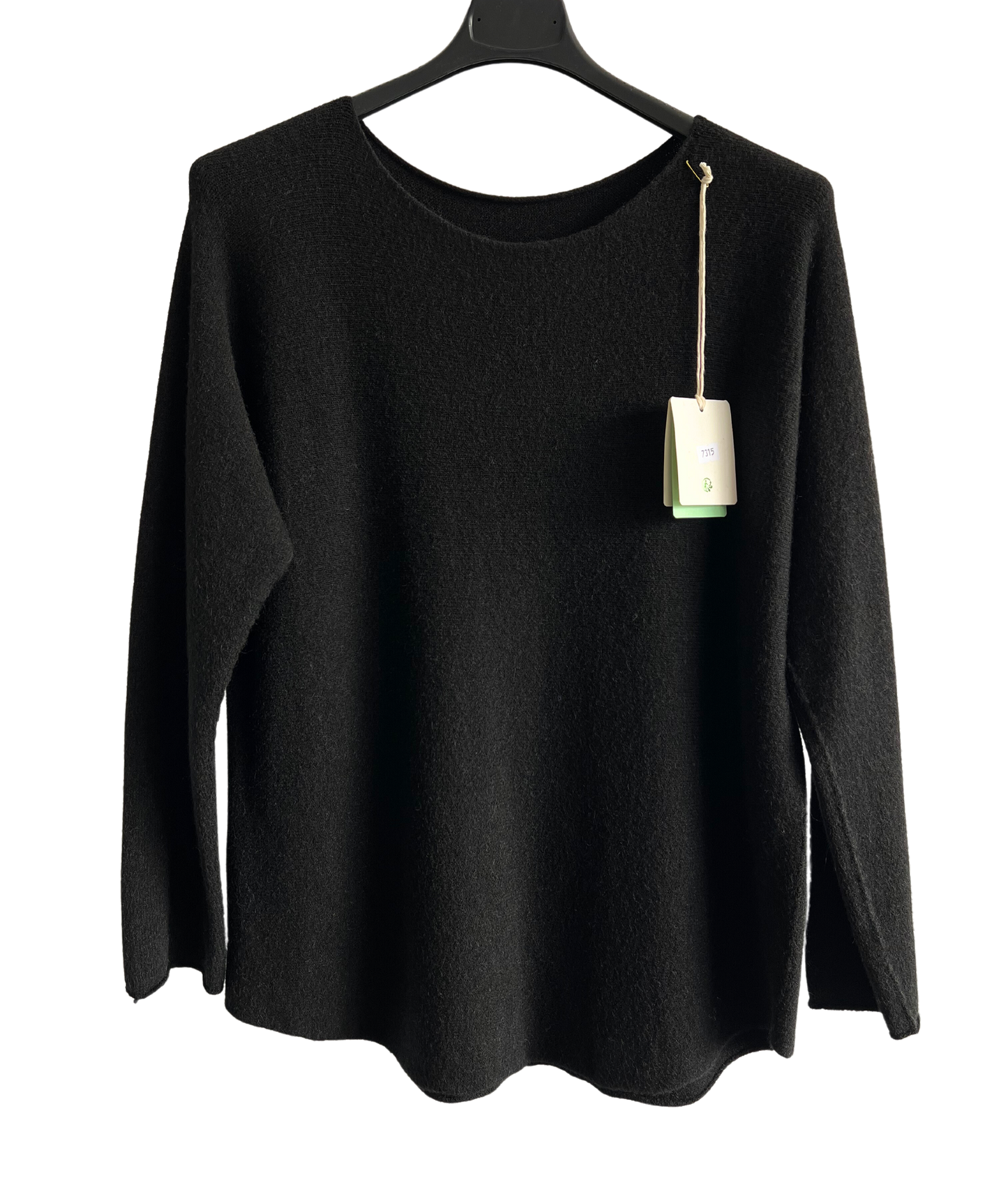 Soft Round Neck Jumper with Curved Hem In Black