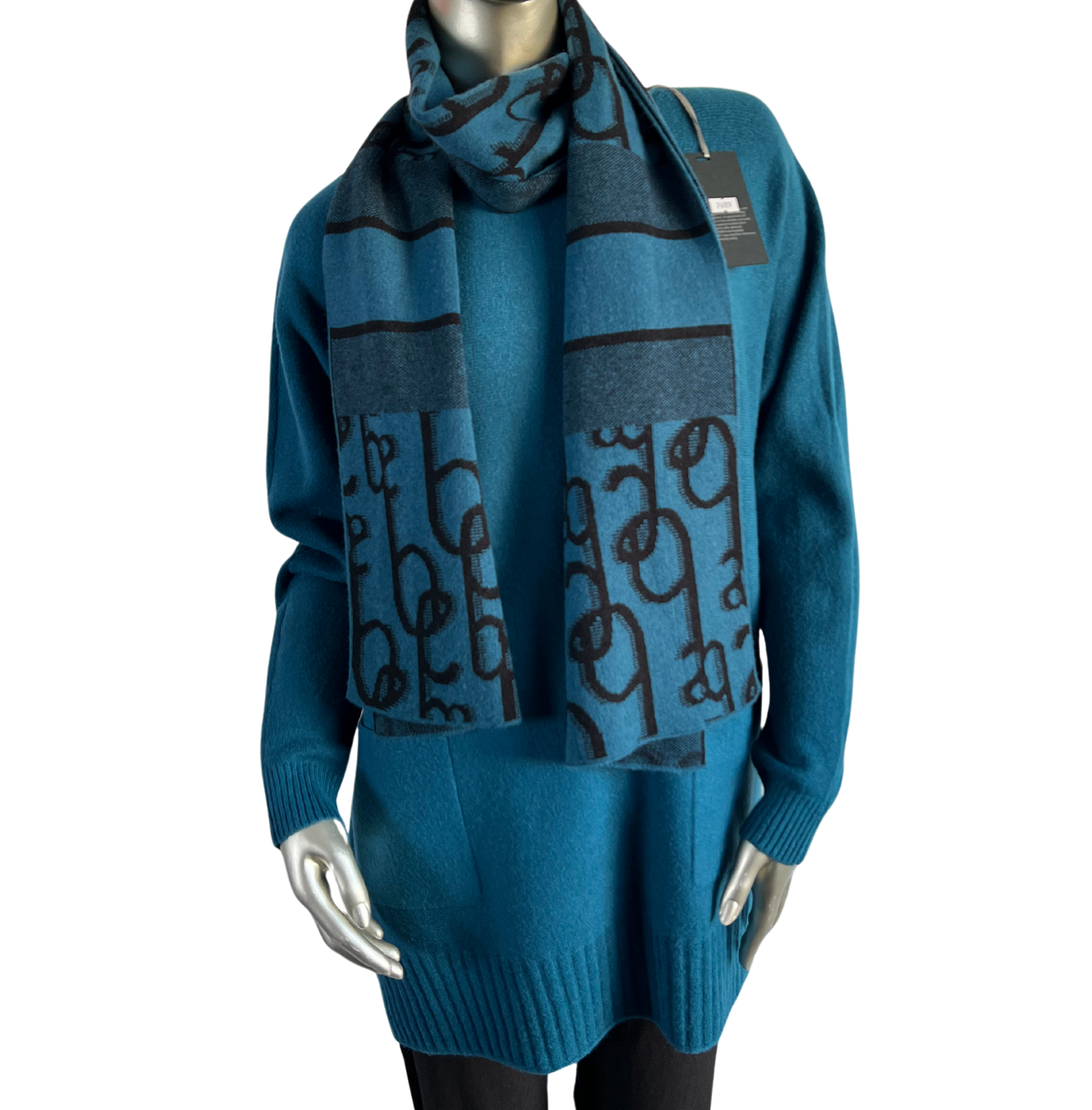 Knitted Long Sleeved Matching Jumper and Scarf Set in Teal