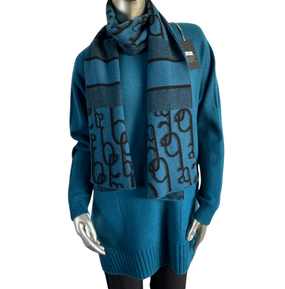 Knitted Long Sleeved Matching Jumper and Scarf Set in Teal