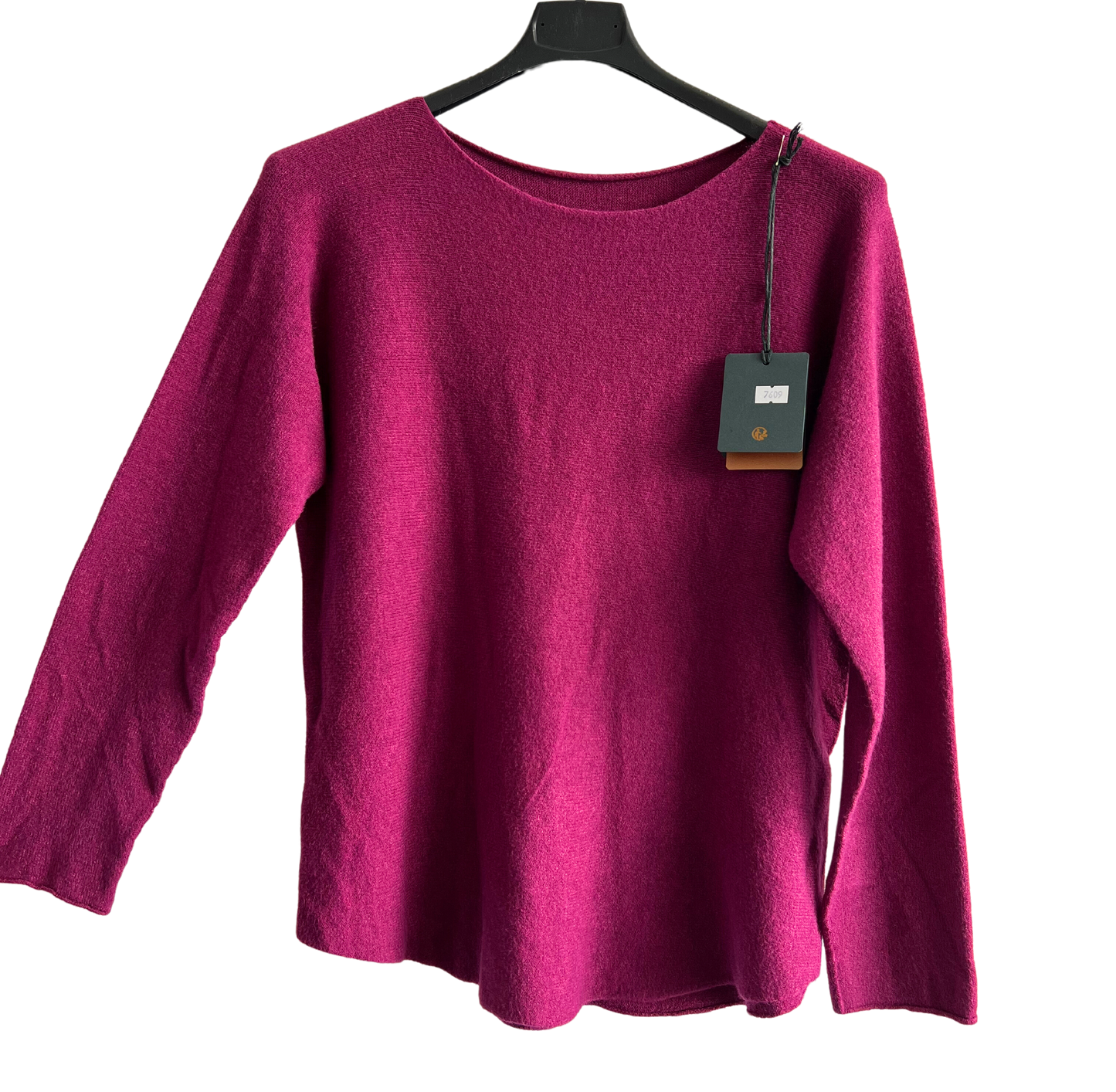 Soft Round Neck Jumper with Curved Hem In Magenta