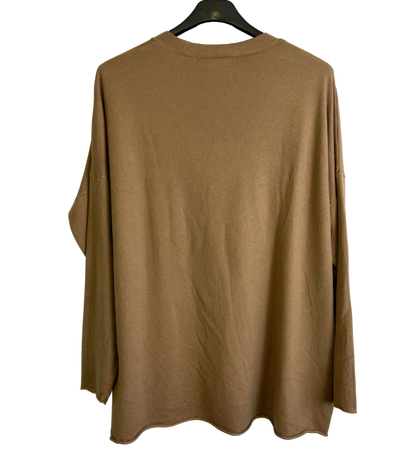 Soft Knit Embossed Heart Design V-Neck Jumper in Camel