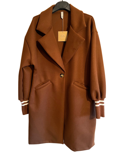 Wool Blend Stylish Fitted Coat In Chocolate Brown