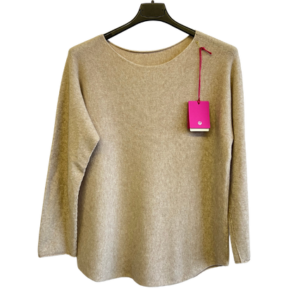 Soft Knit Curved Hem Round Neck Jumper In Mocha