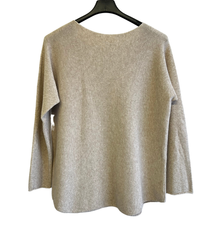 Soft Knit Curved Hem Round Neck Jumper In Mocha