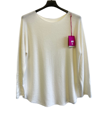 Soft Knit Curved Hem Round Neck Jumper In Off White Cream