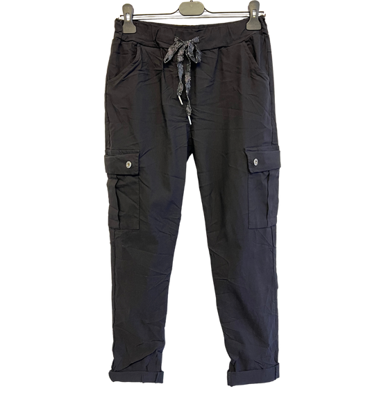 Stretchy Button Pockets Cargo Magic Pants In Black