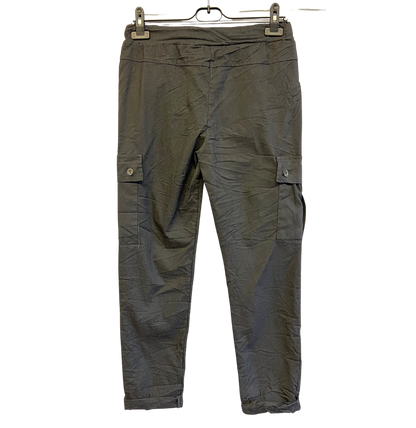 Stretchy Button Pockets Cargo Magic Pants In Charcoal